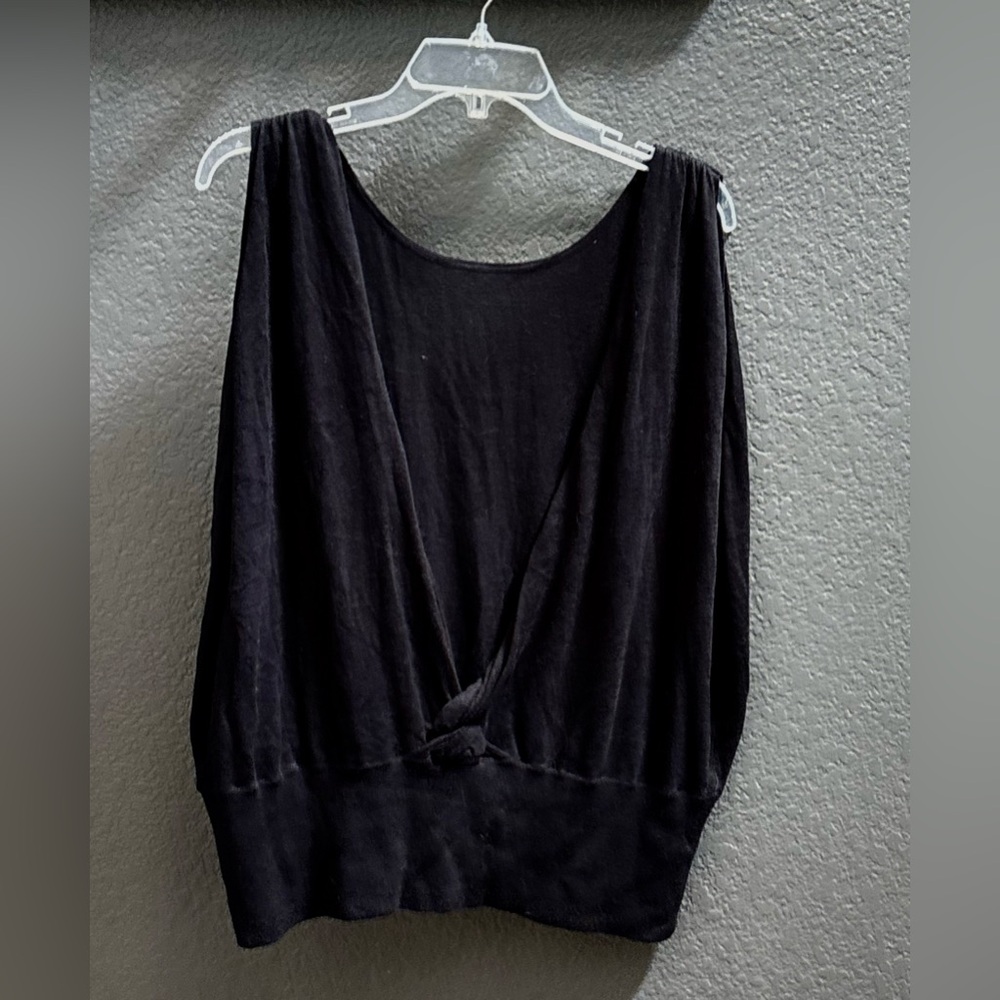 🎩 Banana Republic Black sweater vest / tunic